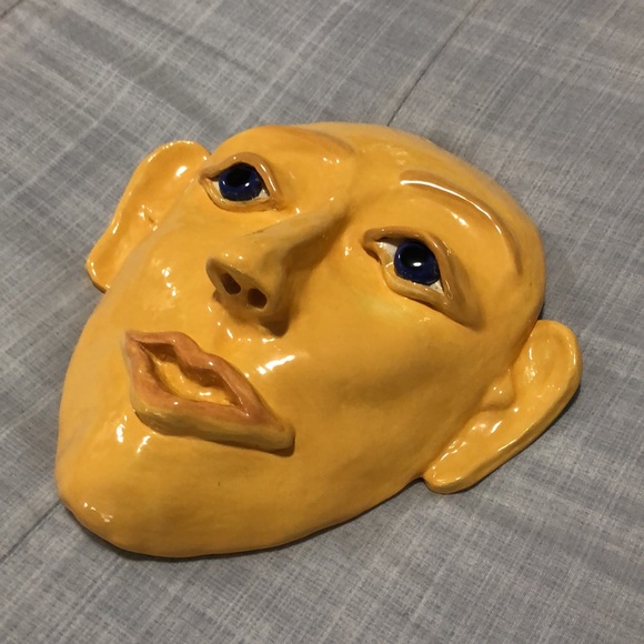 MANGO TREE STUDIOS Ceramic Mask Wall Art 7.5” New - Picture 14 of 15